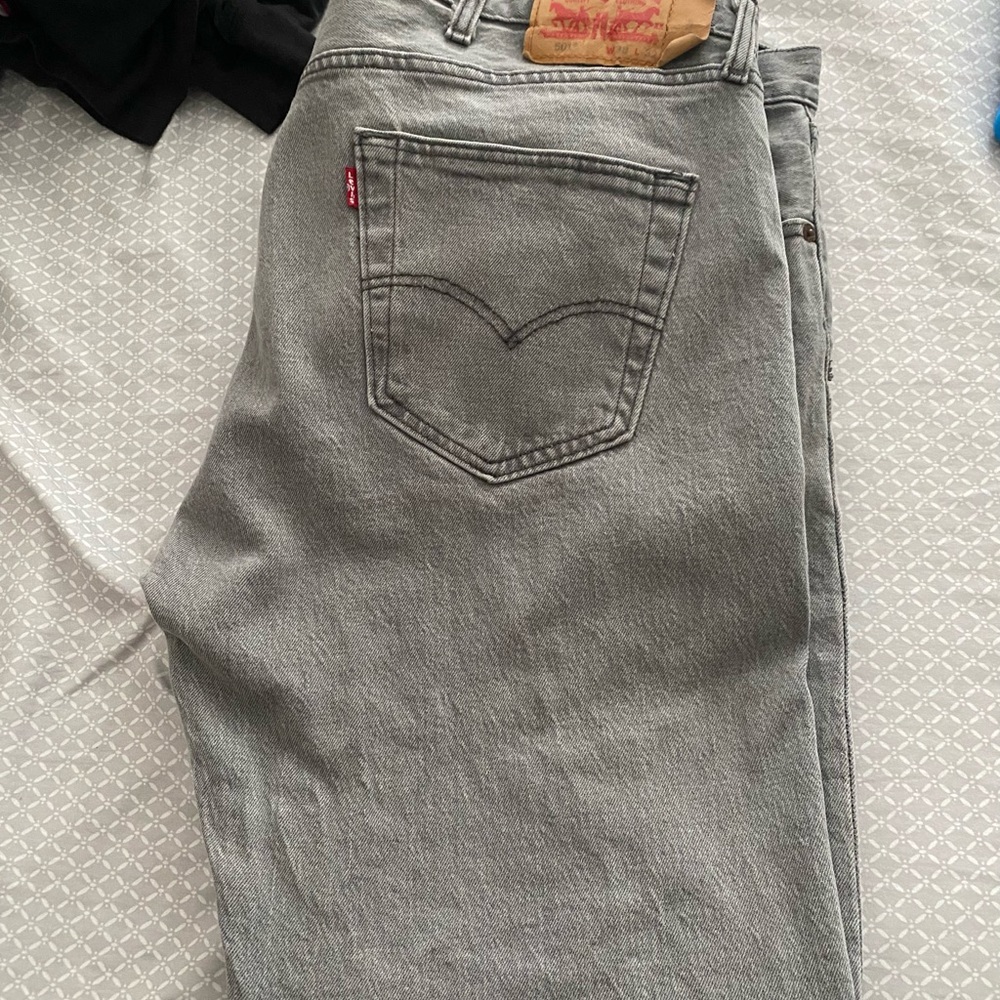 Mens Levi’s jeans